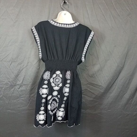 BCBG MAXAZRIA Peasant Boho Cotton Tunic Dress Black White Embroidered Size Small - Picture 5 of 14